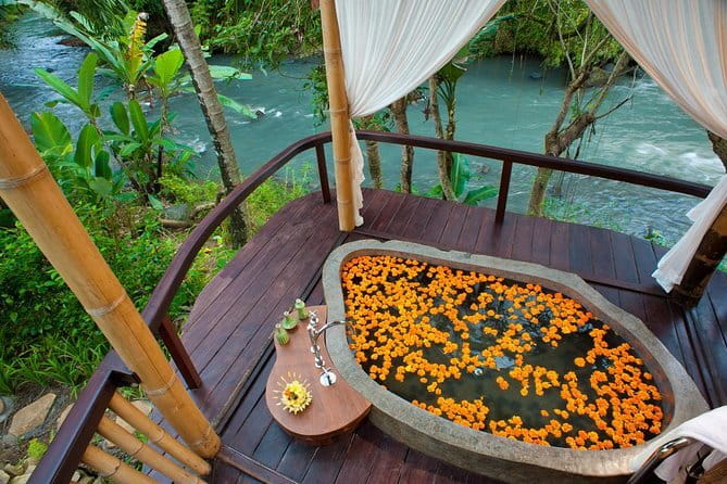 2 hours Bali Lulur Massage & Spa Treatment Including Hotel Transfers - Timing matters, especially on a busy Bali day