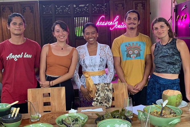 5 Star Private Cooking Class Experience in Bali, Lunch Included - Why the private format matters