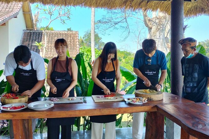 Authentic Balinese Cooking Classes - From the market stall to your cooking station