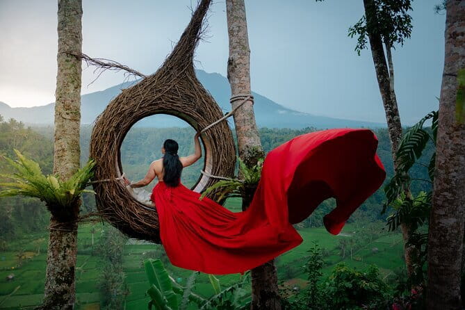 Bali Day Trip: Bali Instagram Tour (All Inclusive & Private) - Why the guide can make or break the day
