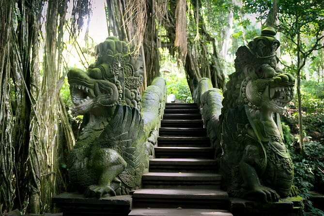 Bali Full-Day Tours : Waterfall and Ubud Destination Trip - Ubud Art Market is the final chance to shop