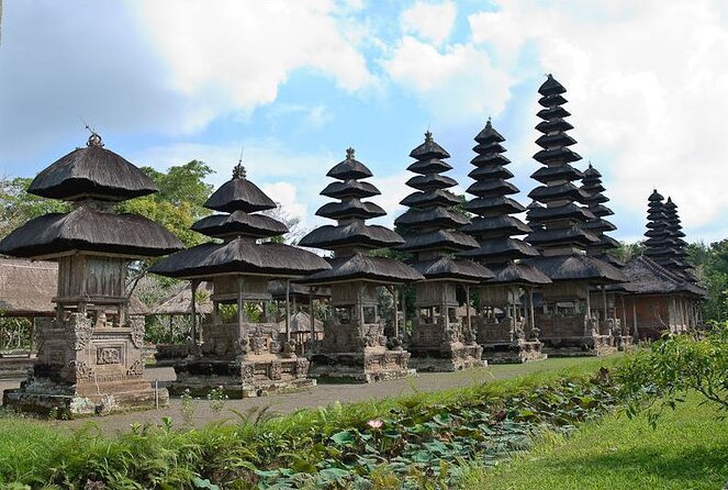 Bali Half Day Tour - Taman Ayun temple, Alas Kedaton,Tanah lot sunset Dinner - Taman Ayun and the moat-ringed temple