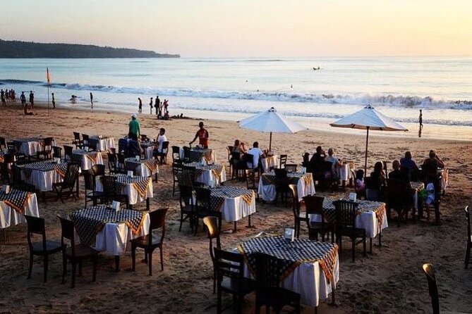 Bali Romantic Seafood Dinner under sunset jimbaran Beach - The strongest parts of the experience