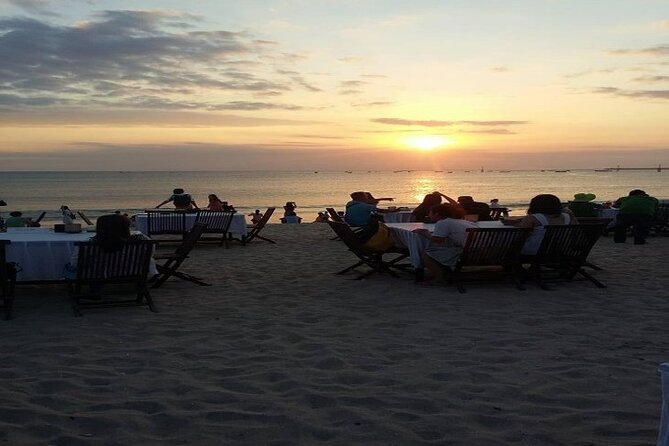 Bali Romantic Seafood Dinner under sunset jimbaran Beach - Who will enjoy this Jimbaran dinner?