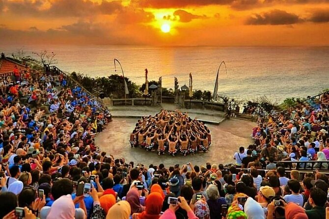 Bali's Best Sunset: Uluwatu Kecak Dance & Dinner Jimbaran Beach - Padang Padang Beach: a worthwhile first stop