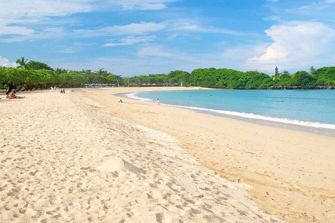 Bali Shore Excursion: Nusa Dua Beach Half Day Tour - What the beach stop is really good for