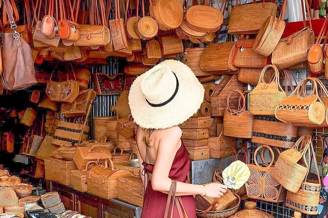 Bali Shore Excursions : Best of Bali Tour - Meeting your driver near Benoa