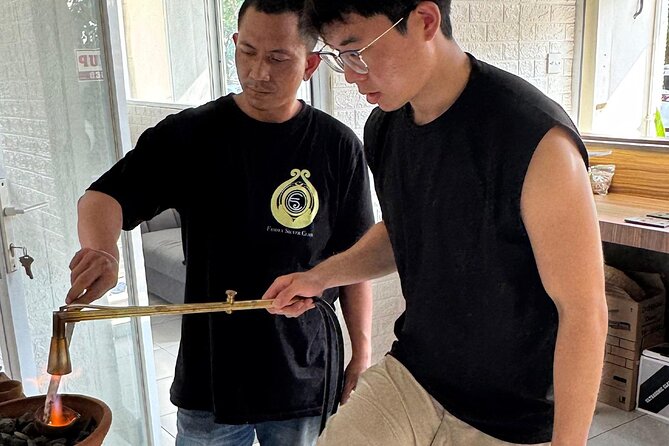 Bali: Silver Jewelry Making Class in Seminyak and Legian - Sanding and polishing bring out the finish