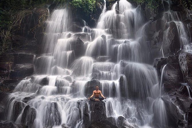 Bali Tour : Tegenungan - Tukad Cepung - Kanto Lampo - Tibumana Waterfall - Four waterfalls, four very different moods