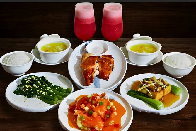 Bali Wanaku Heritage IndoAsian Cuisine - The tropical setting and gazebo tables