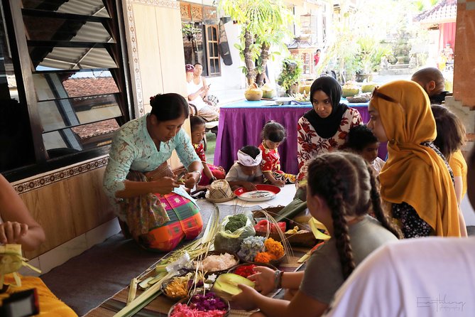 Balinese Village Experience - Making canang sari with your own hands
