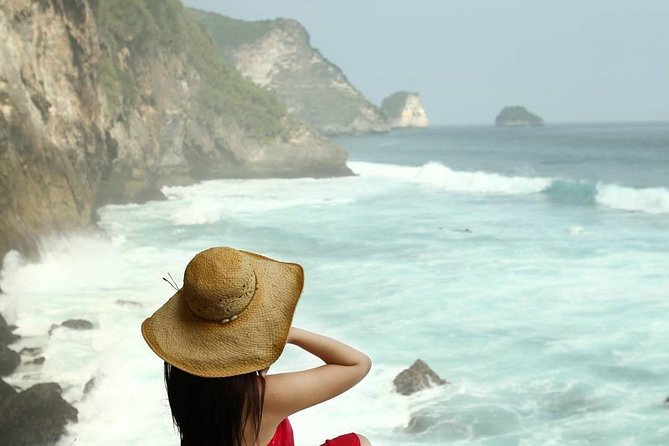 Best Bali Beaches - Uluwatu Temple - FREE Wi-Fi - What to bring and what to clarify