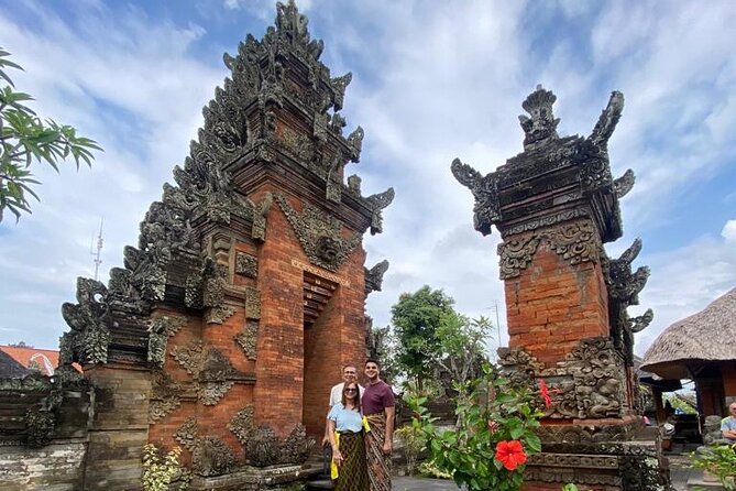 Best Of Ubud Private Day Tour With Local Guide - Sacred Monkey Forest Sanctuary: nature, temples, and close encounters
