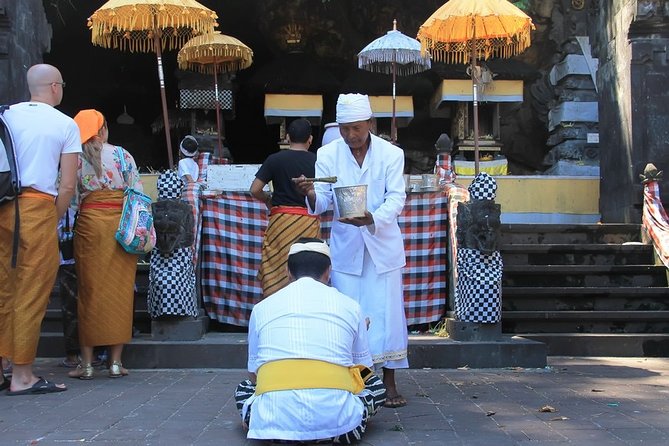 Blow Lagoon Bali Snorkeling and see Bali Bats Cave Temple - Why the private transport matters