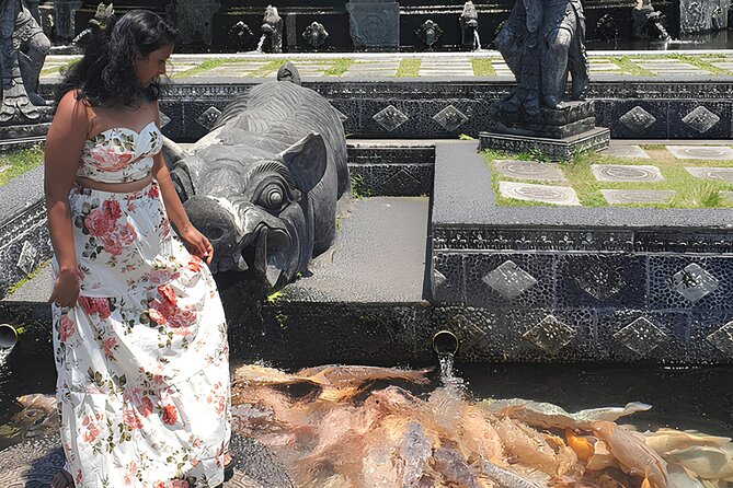 East Bali's Icons Tour Lahangan sweet Sunrise And Gate of Heaven - Guide quality and the human side of the day