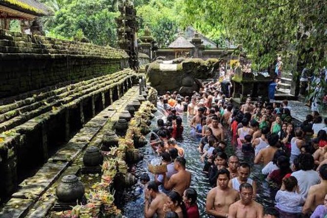 Favorite Sites of Ubud Daytrip - Tegenungan Waterfall in a short 30-minute stop
