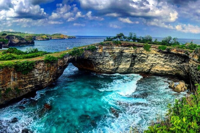 From Bali: Nusa Penida Snorkeling and Island Tour - Manta Bay, where conditions matter