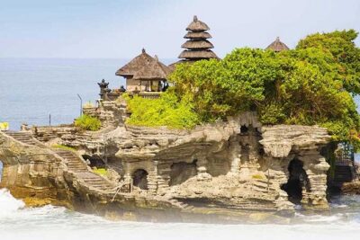 Half Day Tour: Tanah Lot Sunset & Taman Ayun Temple Included Entrance Ticket