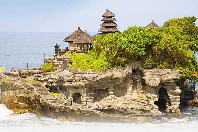 Half Day Tour: Tanah Lot Sunset & Taman Ayun Temple Included Entrance Ticket - Tanah Lot: Bali’s signature sunset stop