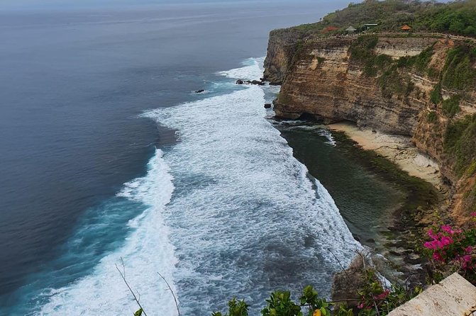 Incredible Uluwatu Temple Sunset & Kecak Fire Dance - What the private vehicle changes