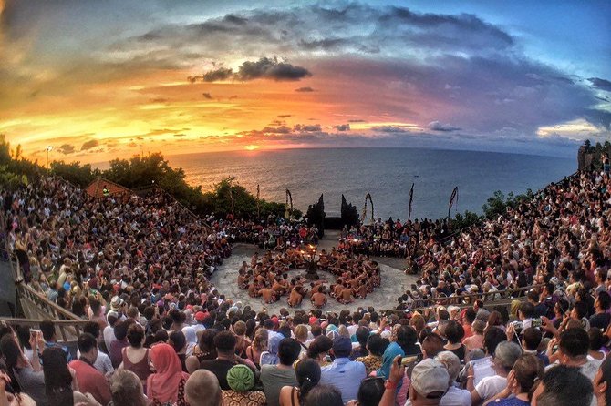 Incredible Uluwatu Temple Sunset & Kecak Fire Dance - Starting with luwak coffee near Uluwatu
