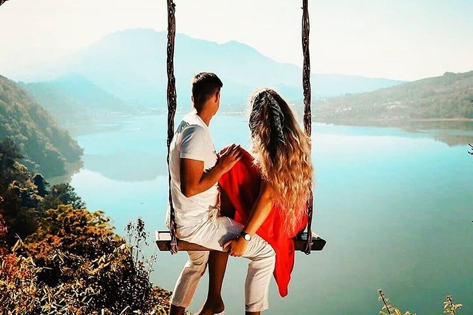 Instagram in north Bali : The Most Beautiful Spot for Photo - Ulun Danu Bratan Temple beside Lake Bratan