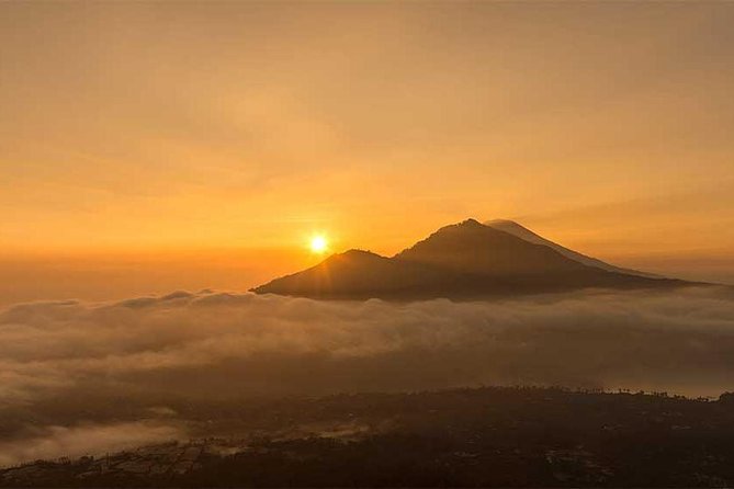 Mount Batur Sunrise Trekking and Natural Hot Spring - Why the 3 a.m. departure is worth it