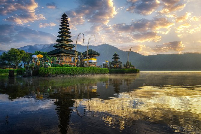 North Bali: Sekumpul Waterfalls and Ulun Danu Temple Tour - The long drive from Kuta, Ubud, or the south