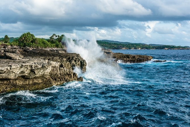 Nusa Lembongan Island: Snorkeling & Mangrove Forest Day Tour - Devil’s Tears and the force of the sea
