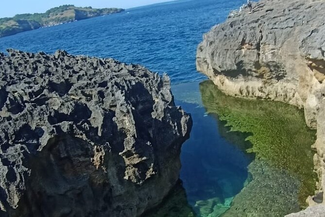 Nusa Penida 2 Day 1 Nights Guided Private Bali Tour - Finding a hotel for the overnight stay