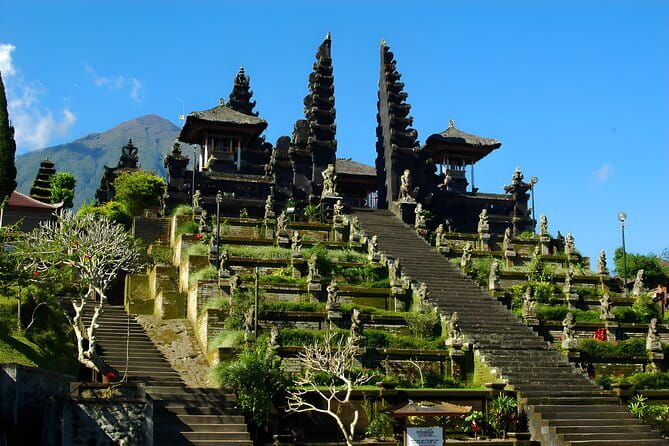Nusa Penida Private Full Day West Island Tour From Bali - Crystal Bay for the final hour