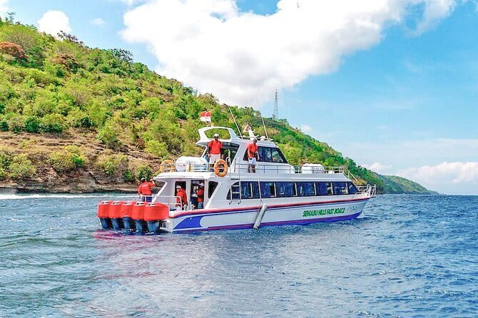 One-way Ticket Fast Boat from Sanur Bali or Nusa Lembongan - What the boat ride is like