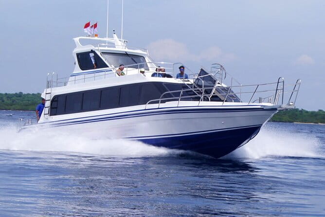 One-way Ticket Fast Boat from Sanur Bali or Nusa Lembongan - What the $12.22 fare really covers