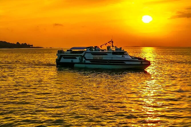 One-way Ticket Fast Boat from Sanur Bali or Nusa Lembongan - Booking details and cancellation rules