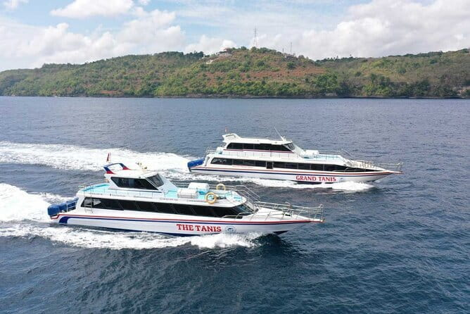 One-way Ticket Fast Boat from Sanur Bali or Nusa Lembongan - Check-in and communication at Sanur