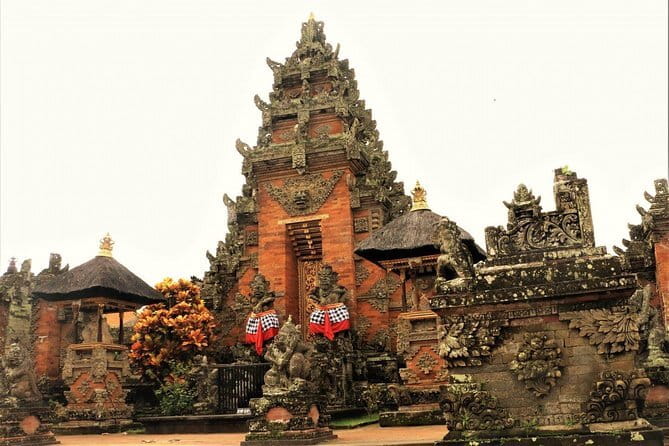 Private Chartered Car to Bali Temples With Besakih Temple - Barong and Keris dance begins the day