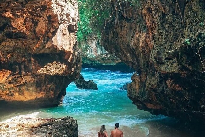 Private Customized Tour with Local Guide - Tegenungan Waterfall for a one-hour nature break