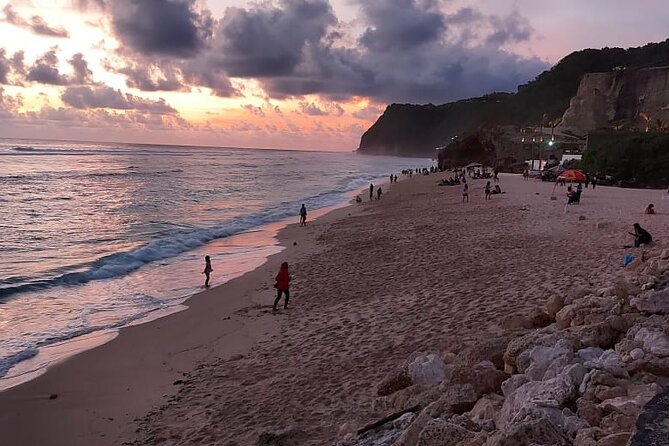 Private Half-Day Beach and Shopping Tour in Kuta - One hour at Pantai Melasti Ungasan