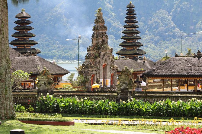 Private Tour: Bali Temples, Hidden Waterfall and Handara Gate - Lunch in Bedugul is flexible, not included