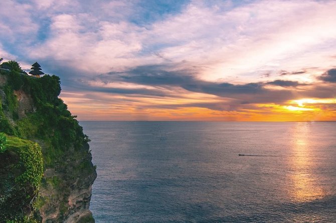 Private Tour: Highlights Uluwatu Temple & Southern Beaches Bali - A south Bali day built around Uluwatu