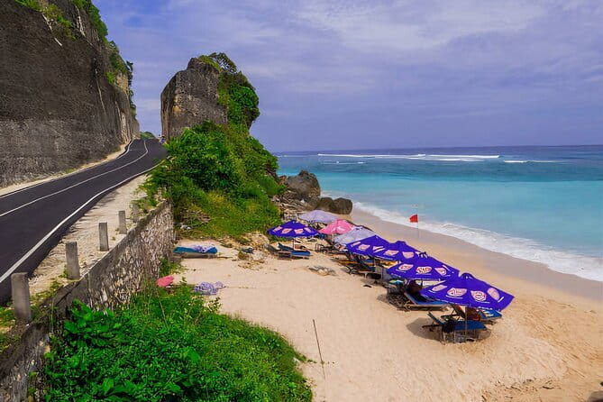 Private Tour Uluwatu Temple and Kecak Sunset Dance - Melasti Beach and the southern cliffs