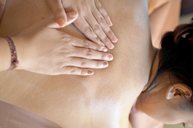 Royal Bali Massage 2 Hours in Nusa Dua Bali - The 90-minute Balinese oil massage