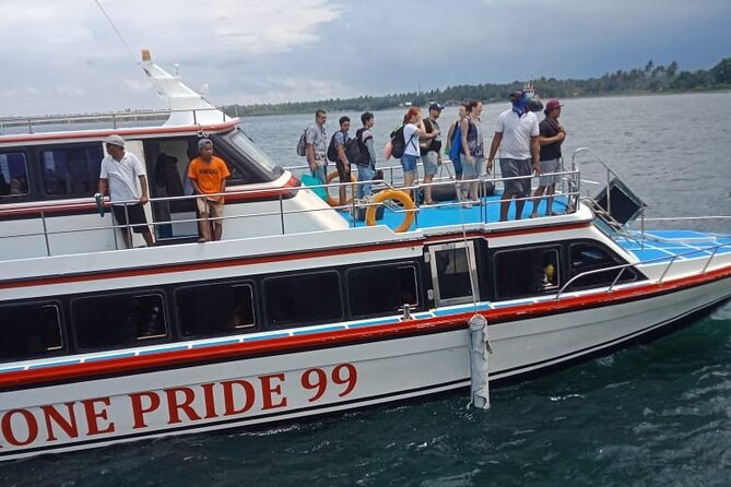Snorkeling Tour In Gili Trawangan, Gili Meno And Gili Air Pick Up From Bali - Gili Trawangan and the first Turtle Spot