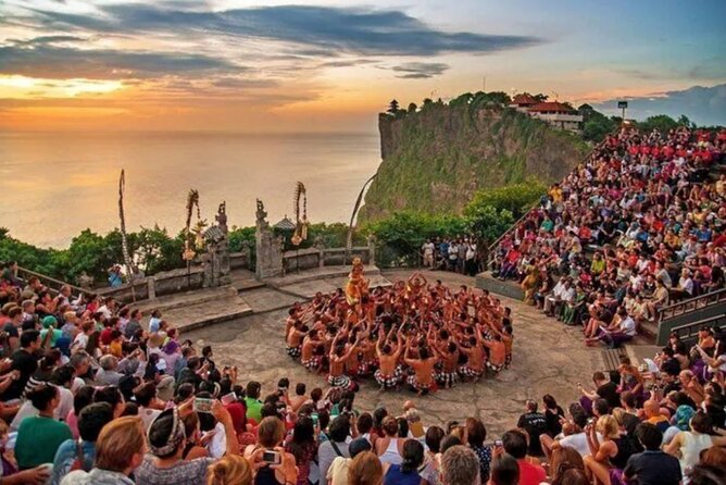 Southern Bali Highlights Tour & Uluwatu Temple - What the private vehicle changes