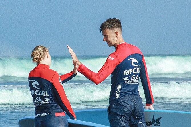 Surfing Course - Beginner with Hotel Pick Up - Why the five-person ratio matters