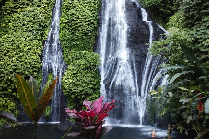 Tanah Lot Tour: Discover Bali’s Iconic Temple and Stunning Views - Jatiluwih shows Bali at working scale