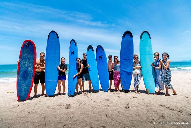 The best surf lessons in Kuta - Equipment, fitness, and practical comfort