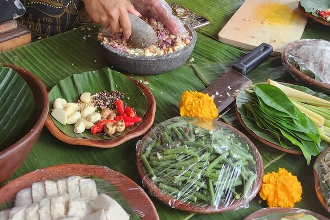 Traditional Balinese Cooking Class with Ubud Tour - Tea, sweets, and a village welcome