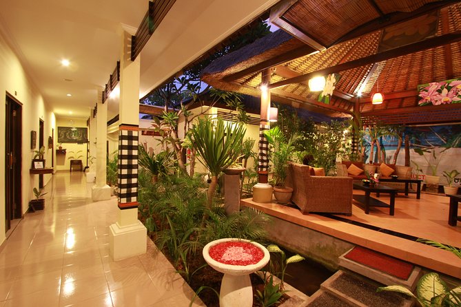 Traditional Balinese Massage Lulur Package 120 minutes With Transfers In Kuta - The Balinese massage is the main event