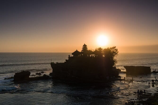 Ubud Hidden Gems Waterfall, Temple and Rice Terraces Private Tour - Kanto Lampo: close to the falling water